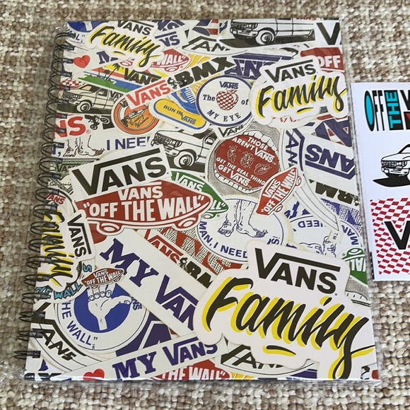 Vans Family notebook & Stickers - Picture 3 of 13